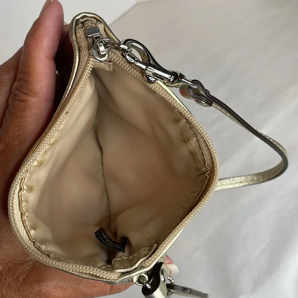 Coach Julia Legacy Stripe Wristlet Special Edition Gold Cs
